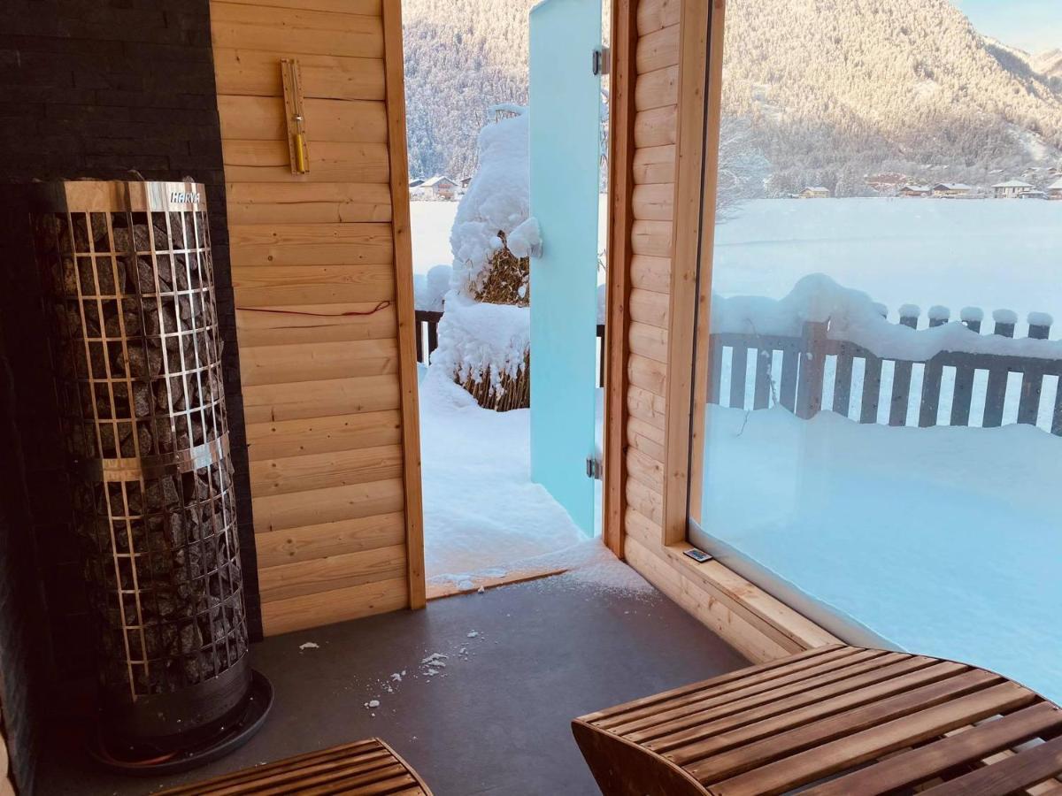 Forest Chalet, 15 Min To Salzburg Olt Town, And Most Beautiful Lakes, Secluded Location, 1,000 Sqm Garden, Mountainview, Panorama Sauna, Bath Whirlpool, Bbq&Bikes&Sunbeds For Free, Up To 10 P Golling an der Salzach Ngoại thất bức ảnh